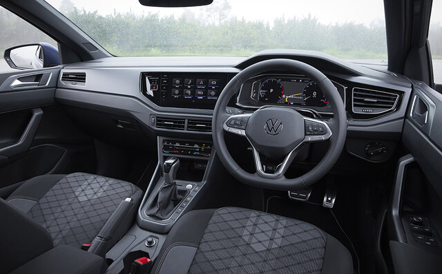 新型フォルクスワーゲン ポロに試乗──フォルクスワーゲンの底力を実感|Volkswagen 新型フォルクスワーゲン ポロに試乗──フォルクスワーゲンの底力を実感|Volkswagen