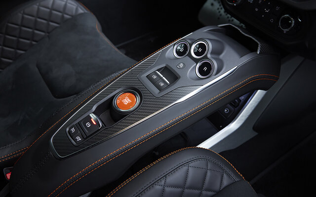 新型アルピーヌA110に試乗──“110GT”と“110S” その違いに迫る|Alpine 新型アルピーヌA110に試乗──“110GT”と“110S” その違いに迫る|Alpine