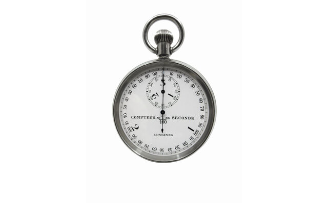 ハイビートの歴史的モデルを最新技術で復刻「ロンジン ウルトラ-クロン」｜LONGINES