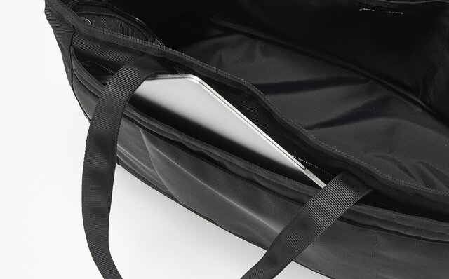 MONOLITHの旗艦店「MONOLITH AOYAMA」が2022年7月2日、東京・南青山にオープン｜MONOLITH