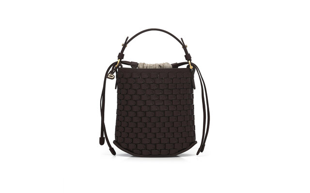 デルヴォーから、新たな技術を取り入れた新作コレクション「THE LEATHER MASTERY」登場｜DELVAUX