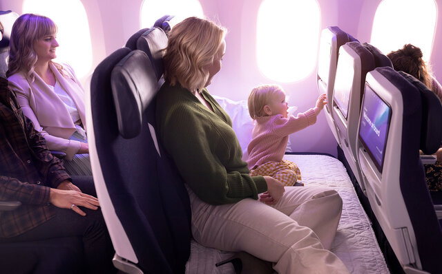 エコノミークラスでもベッドで横たわれる?! ニュージーランド航空が新シートを発表｜Air New Zealand