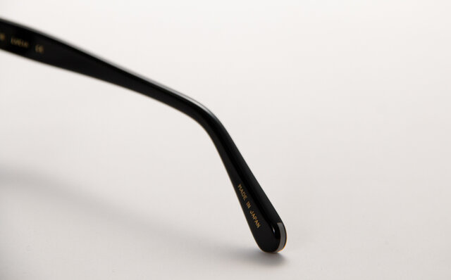 人気アイウェアブランドを手掛けるチームがデザイン。新進気鋭のサングラスブランド｜mille