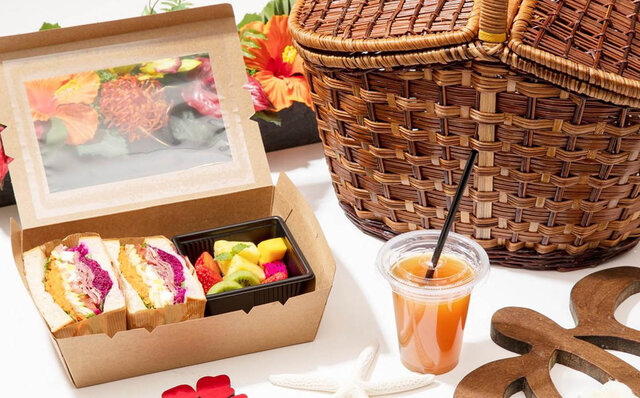 昼と夜、異なるシチュエーションで楽しめる屋外プールがオープン！ナイトプール限定メニューやドリンクも｜SHINAGAWA PRINCE HOTEL