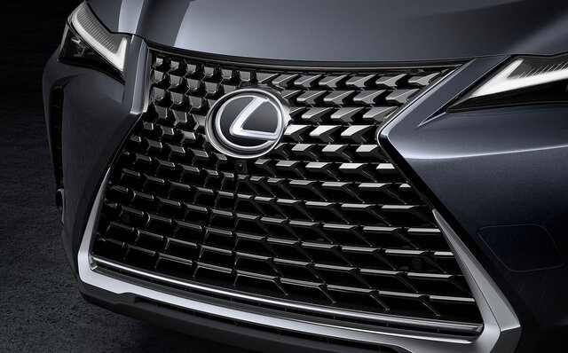 走りの味の深化──マイナーチェンジを受けた新型レクサスUXが発売｜LEXUS