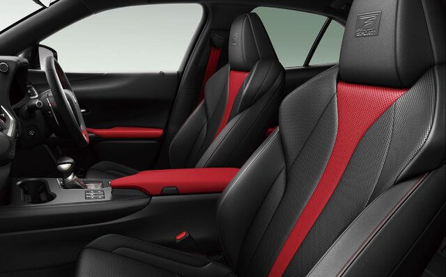 走りの味の深化──マイナーチェンジを受けた新型レクサスUXが発売｜LEXUS