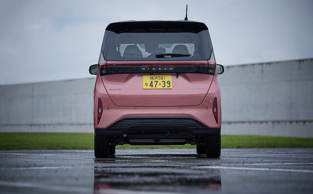 BEVの軽自動車、日産「サクラ」に試乗──大型車ユーザーにだって勧めたい実力派|NISSAN BEVの軽自動車、日産「サクラ」に試乗──大型車ユーザーにだって勧めたい実力派|NISSAN
