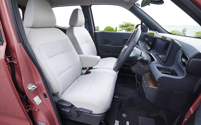 BEVの軽自動車、日産「サクラ」に試乗──大型車ユーザーにだって勧めたい実力派｜NISSAN