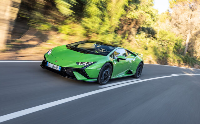 ランボルギーニ ウラカン テクニカにスペインで試乗──ヴィンケルマンCEOに次期モデルの話も聞いた|Lamborghini ランボルギーニ ウラカン テクニカにスペインで試乗──ヴィンケルマンCEOに次期モデルの話も聞いた|Lamborghini