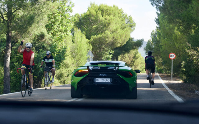 ランボルギーニ ウラカン テクニカにスペインで試乗──ヴィンケルマンCEOに次期モデルの話も聞いた|Lamborghini ランボルギーニ ウラカン テクニカにスペインで試乗──ヴィンケルマンCEOに次期モデルの話も聞いた|Lamborghini