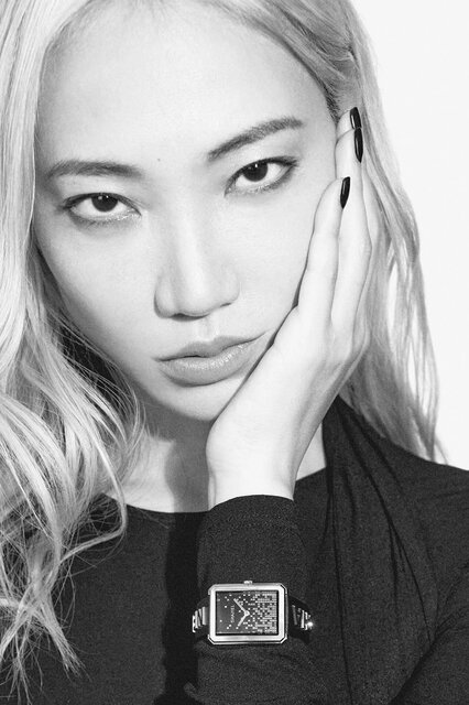 “CHANEL”のロゴが主役!「シャネル ウォンテッド カプセル コレクション」|CHANEL “CHANEL”のロゴが主役!「シャネル ウォンテッド カプセル コレクション」|CHANEL