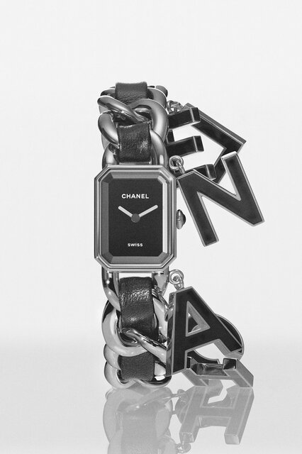 “CHANEL”のロゴが主役!「シャネル ウォンテッド カプセル コレクション」|CHANEL “CHANEL”のロゴが主役!「シャネル ウォンテッド カプセル コレクション」|CHANEL