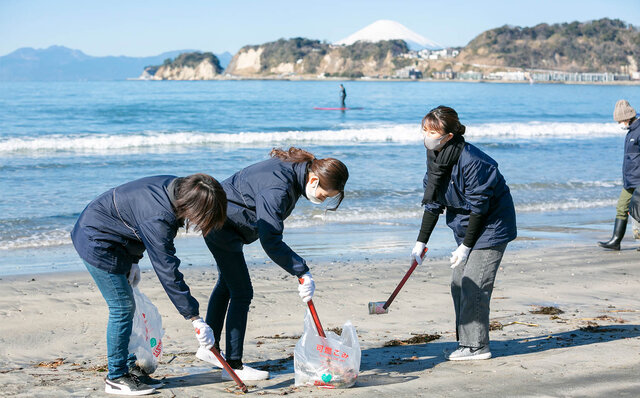 日本初！絶景を楽しめる、近未来デザインのトレーラーホテルがグランドオープン｜RIVIERA GROUP