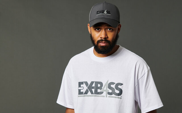 NITRO MICROPHONE UNDERGROUNDのメンバーXBSディレクションの新ブランド『EXB4SS』登場。Tシャツとキャップを発売｜EXB4SS