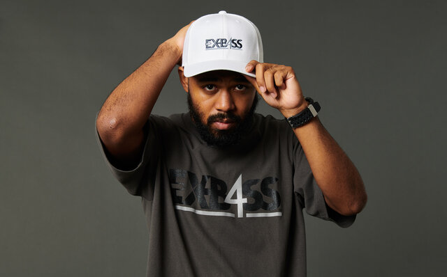 NITRO MICROPHONE UNDERGROUNDのメンバーXBSディレクションの新ブランド『EXB4SS』登場。Tシャツとキャップを発売｜EXB4SS