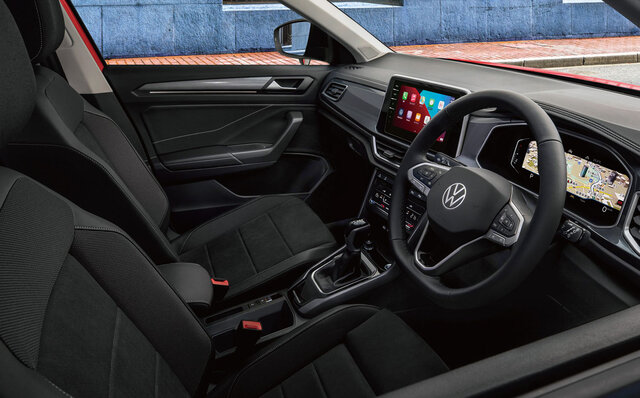 Tロックが初マイナーチェンジ。ハイパフォーマンスモデル「R」も日本初導入|Volkswagen Tロックが初マイナーチェンジ。ハイパフォーマンスモデル「R」も日本初導入|Volkswagen