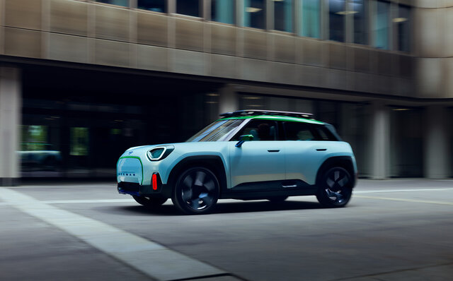 MINIの未来を提示するBEVクロスオーバーコンセプト「コンセプト エースマン」を世界初披露|MINI MINIの未来を提示するBEVクロスオーバーコンセプト「コンセプト エースマン」を世界初披露|MINI