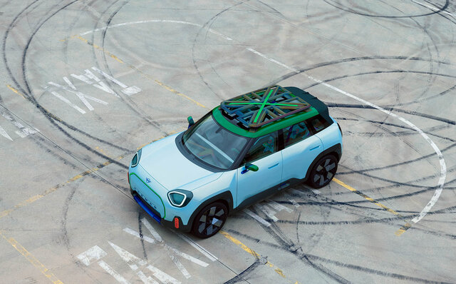MINIの未来を提示するBEVクロスオーバーコンセプト「コンセプト エースマン」を世界初披露|MINI MINIの未来を提示するBEVクロスオーバーコンセプト「コンセプト エースマン」を世界初披露|MINI