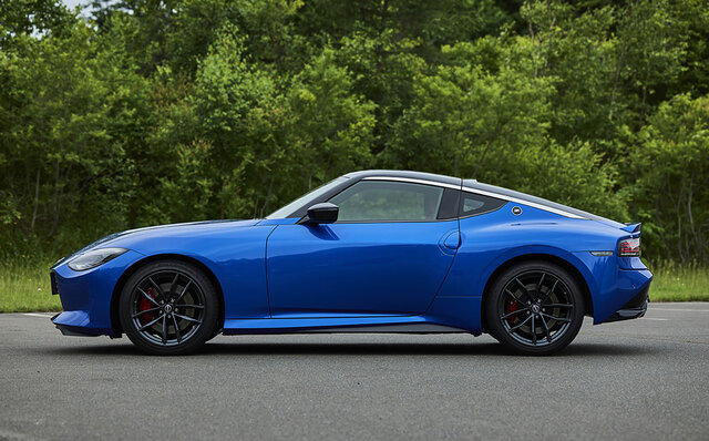 日産「フェアレディZ」に試乗──ドライバーと一体になって走るダンスパートナー｜NISSAN