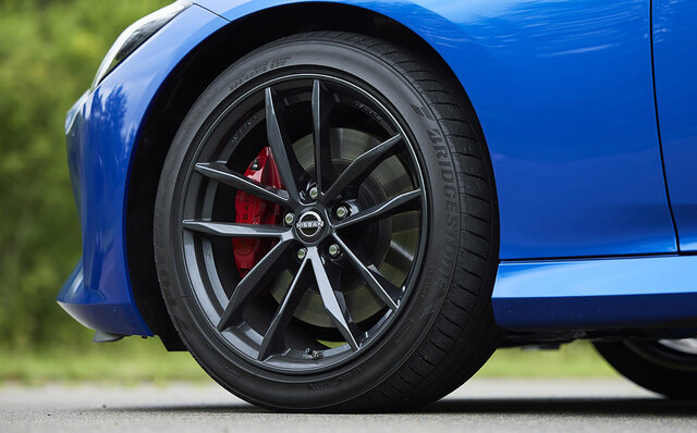 日産「フェアレディZ」に試乗──ドライバーと一体になって走るダンスパートナー|NISSAN 日産「フェアレディZ」に試乗──ドライバーと一体になって走るダンスパートナー|NISSAN