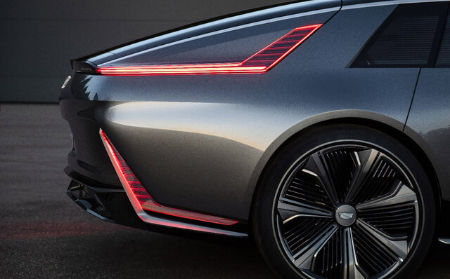 キャデラック、次世代最高級BEVセダン「セレスティック」のショーカーを世界初披露|Cadillac キャデラック、次世代最高級BEVセダン「セレスティック」のショーカーを世界初披露|Cadillac