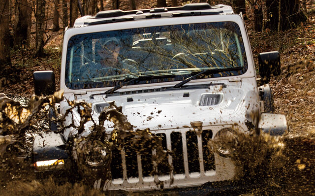 ジープ ラングラーに開放感たっぷりの特別仕様車|Jeep® ジープ ラングラーに開放感たっぷりの特別仕様車|Jeep®