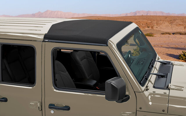 ジープ ラングラーに開放感たっぷりの特別仕様車|Jeep® ジープ ラングラーに開放感たっぷりの特別仕様車|Jeep®