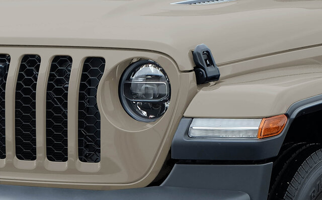 ジープ ラングラーに開放感たっぷりの特別仕様車|Jeep® ジープ ラングラーに開放感たっぷりの特別仕様車|Jeep®