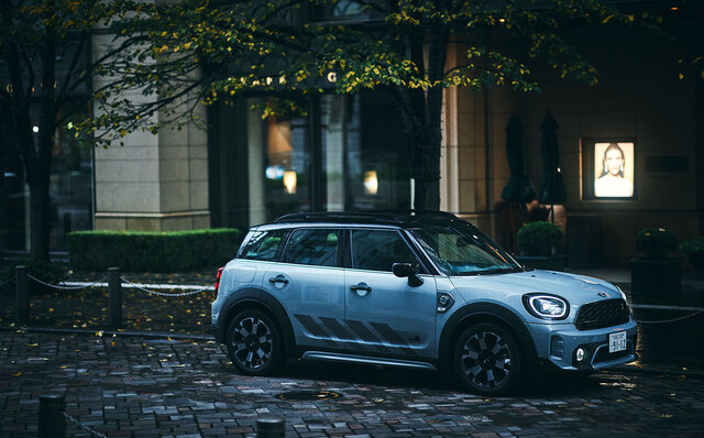モータージャーナリスト 小沢コージが語る、MINI CROSSOVER PHEVの魅力|MINI モータージャーナリスト 小沢コージが語る、MINI CROSSOVER PHEVの魅力|MINI