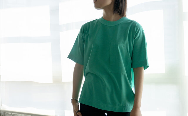 紫外線遮蔽、遮熱は日傘と同レベル。肌触りの良いUVケアTシャツが誕生｜HAAG