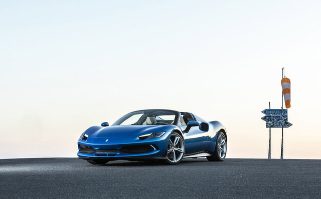 フェラーリ296GTSにイタリアで試乗──クルマを操る純粋な喜びをとことん味わわせてくれる|Ferrari フェラーリ296GTSにイタリアで試乗──クルマを操る純粋な喜びをとことん味わわせてくれる|Ferrari