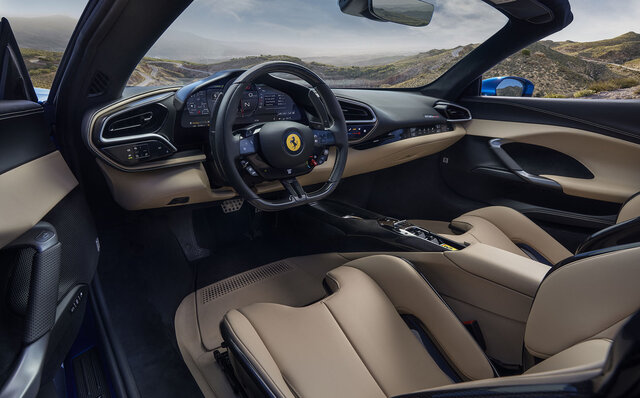 フェラーリ296GTSにイタリアで試乗──クルマを操る純粋な喜びをとことん味わわせてくれる|Ferrari フェラーリ296GTSにイタリアで試乗──クルマを操る純粋な喜びをとことん味わわせてくれる|Ferrari