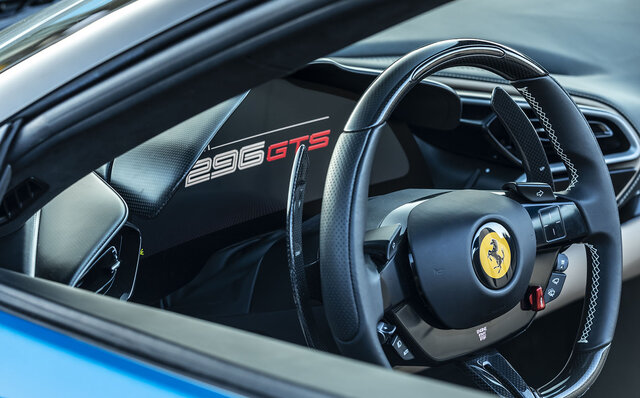 フェラーリ296GTSにイタリアで試乗──クルマを操る純粋な喜びをとことん味わわせてくれる|Ferrari フェラーリ296GTSにイタリアで試乗──クルマを操る純粋な喜びをとことん味わわせてくれる|Ferrari