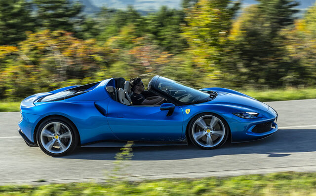 フェラーリ296GTSにイタリアで試乗──クルマを操る純粋な喜びをとことん味わわせてくれる|Ferrari フェラーリ296GTSにイタリアで試乗──クルマを操る純粋な喜びをとことん味わわせてくれる|Ferrari