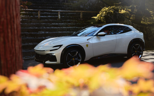 プロサングエが日本上陸──フェラーリジャパン社長が語る、プロサングエがSUVではない理由|Ferrari プロサングエが日本上陸──フェラーリジャパン社長が語る、プロサングエがSUVではない理由|Ferrari