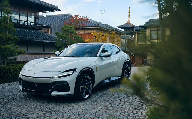 プロサングエが日本上陸──フェラーリジャパン社長が語る、プロサングエがSUVではない理由|Ferrari プロサングエが日本上陸──フェラーリジャパン社長が語る、プロサングエがSUVではない理由|Ferrari