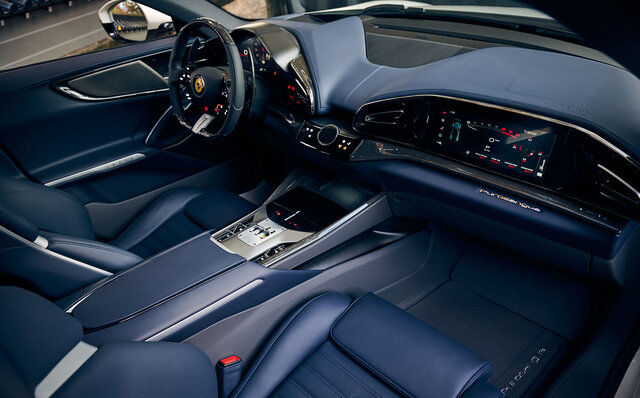 プロサングエが日本上陸──フェラーリジャパン社長が語る、プロサングエがSUVではない理由｜Ferrari