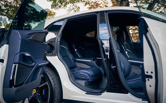 プロサングエが日本上陸──フェラーリジャパン社長が語る、プロサングエがSUVではない理由｜Ferrari