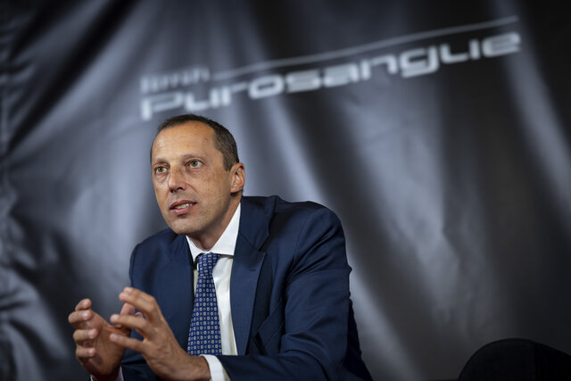 プロサングエが日本上陸──フェラーリジャパン社長が語る、プロサングエがSUVではない理由|Ferrari プロサングエが日本上陸──フェラーリジャパン社長が語る、プロサングエがSUVではない理由|Ferrari