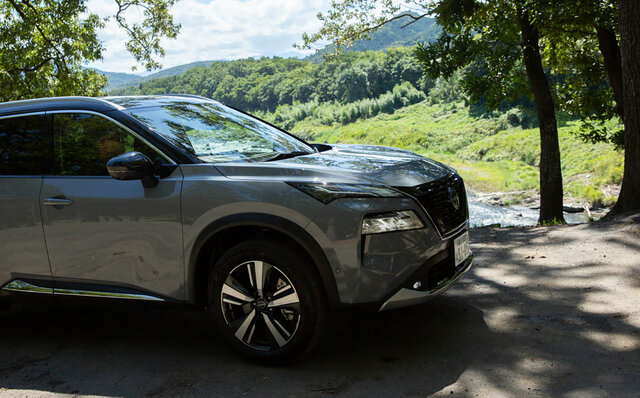 日産「エクストレイル」に試乗──コーナリングが得意なハイブリッドSUV｜NISSAN