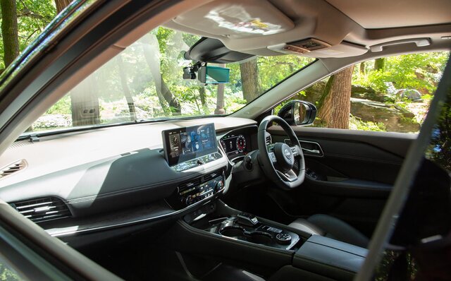 日産「エクストレイル」に試乗──コーナリングが得意なハイブリッドSUV｜NISSAN