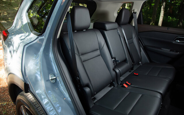 日産「エクストレイル」に試乗──コーナリングが得意なハイブリッドSUV｜NISSAN