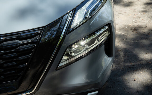 日産「エクストレイル」に試乗──コーナリングが得意なハイブリッドSUV｜NISSAN