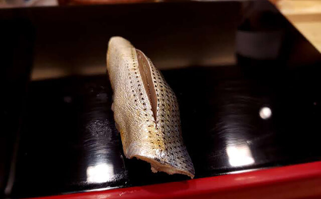 連載エッセイ|#ijichimanのぼやき「町寿司」 連載エッセイ|#ijichimanのぼやき「町寿司」