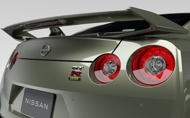 日産「GT-R」2023年モデルを東京オートサロンでお披露目｜NISSAN