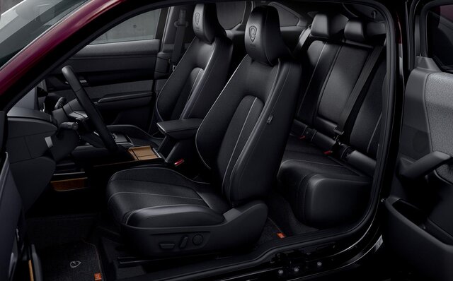 マツダMX-30、今秋国内導入〜EVとマイルドHVモデルをラインアップ〜｜Mazda