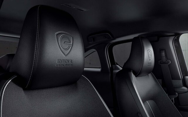 マツダMX-30、今秋国内導入〜EVとマイルドHVモデルをラインアップ〜｜Mazda