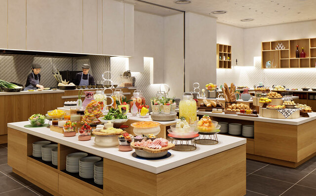 「大阪」の人情下町テーマパーク。そして浪速キュイジーヌで食い倒れ!|TRAVEL 「大阪」の人情下町テーマパーク。そして浪速キュイジーヌで食い倒れ!|TRAVEL