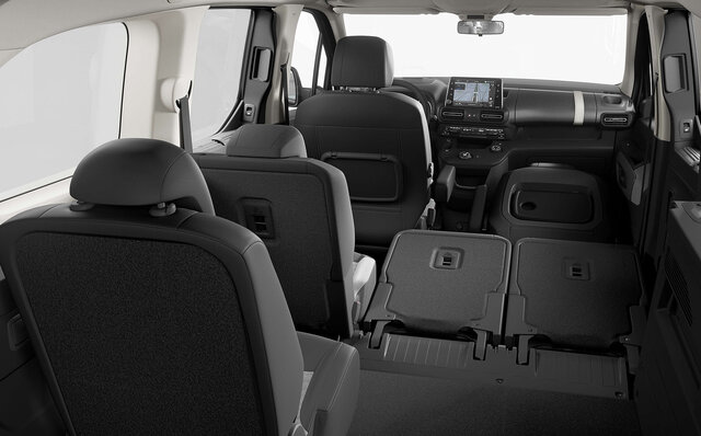 3列シート7人乗りのフレンチMPV、シトロエン「ベルランゴ ロング」がデビュー|Citroën 3列シート7人乗りのフレンチMPV、シトロエン「ベルランゴ ロング」がデビュー|Citroën