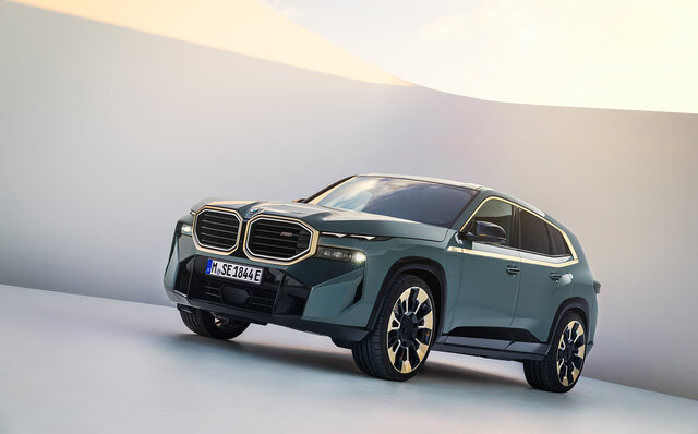 BMW M史上最強パワーを誇るPHEVモデル──BMW「XM」がデビュー|BMW BMW M史上最強パワーを誇るPHEVモデル──BMW「XM」がデビュー|BMW
